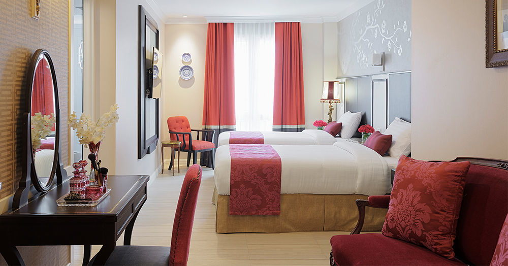 Sara'S Hotel Банкок Екстериор снимка