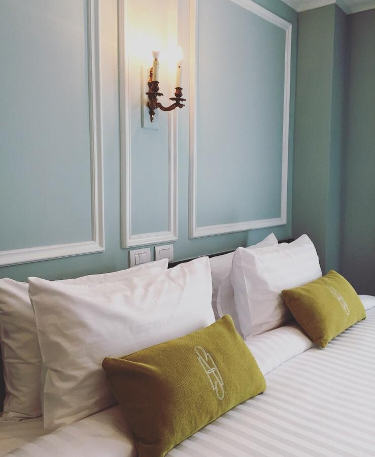 Sara'S Hotel Банкок Екстериор снимка