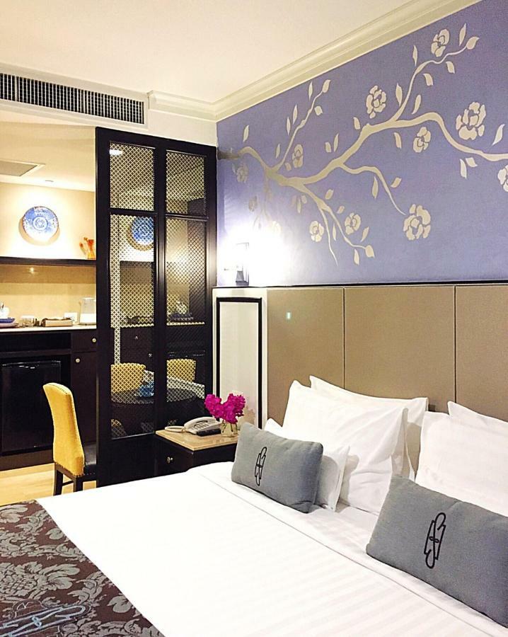 Sara'S Hotel Банкок Екстериор снимка